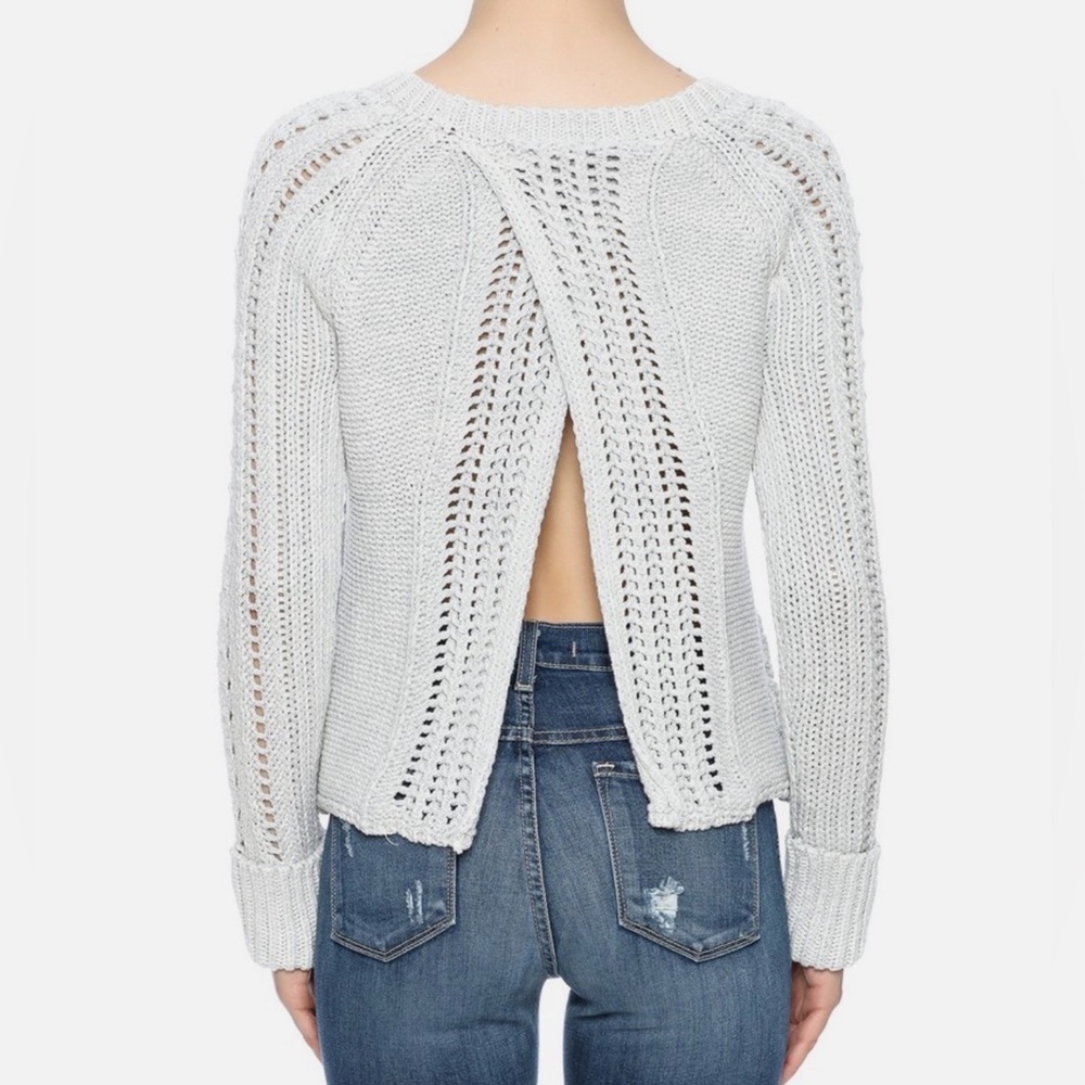 Free people - Cross cable long sleeve pull over sweater with open back